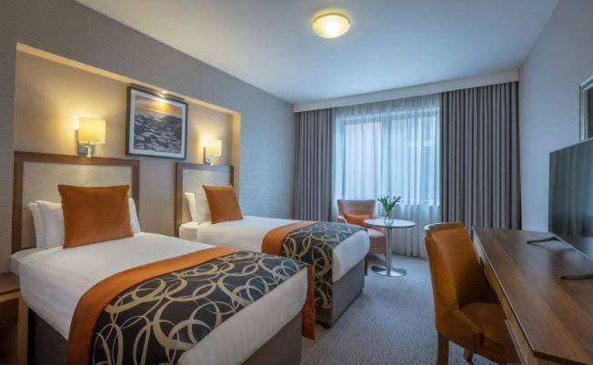 Clayton Hotel Limerick Junction מראה חיצוני תמונה